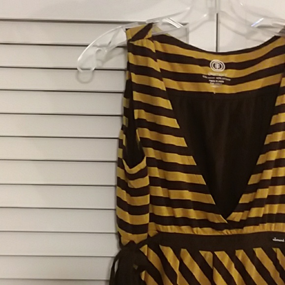 Element Dresses & Skirts - Element brown and Mustard Sleeveless Dress